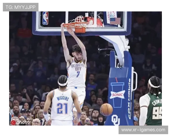 霍姆格伦谈与亚历山大配合:默契源自训练场万次传接